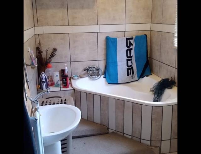 2 BEDROOM HOUSE FOR SALE IN ATTERIDGEVILLE